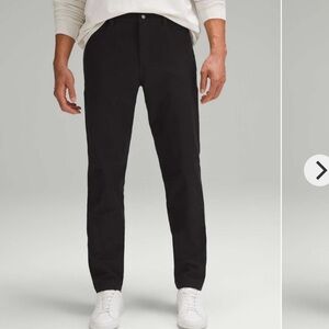 NWOT Lululemon ABC Classic-Fit Pant 34" *Utilitech
Black